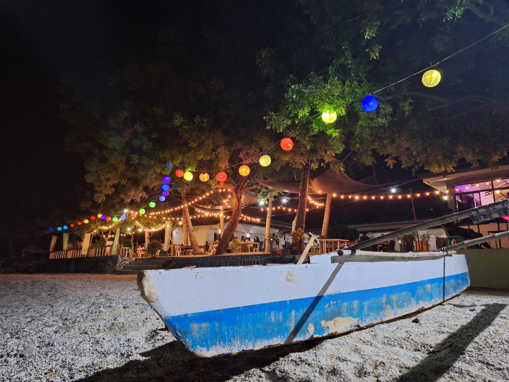 Island Front - Bangcogon Resort And Restaurant Oslob Exterior photo